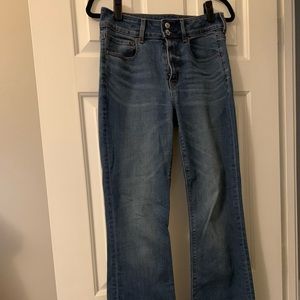 American eagle flare jeans, size 6